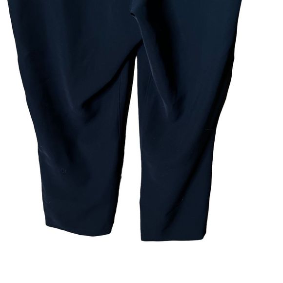 Lululemon On The Fly Crop 4 - Picture 6 of 7